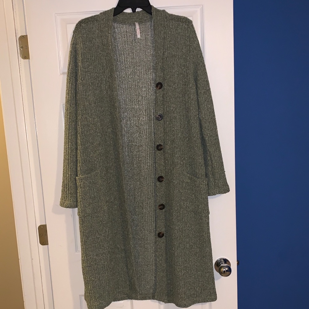 Green long button up knit cardigan